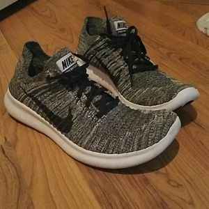 Nike Free RN Flyknit Woman